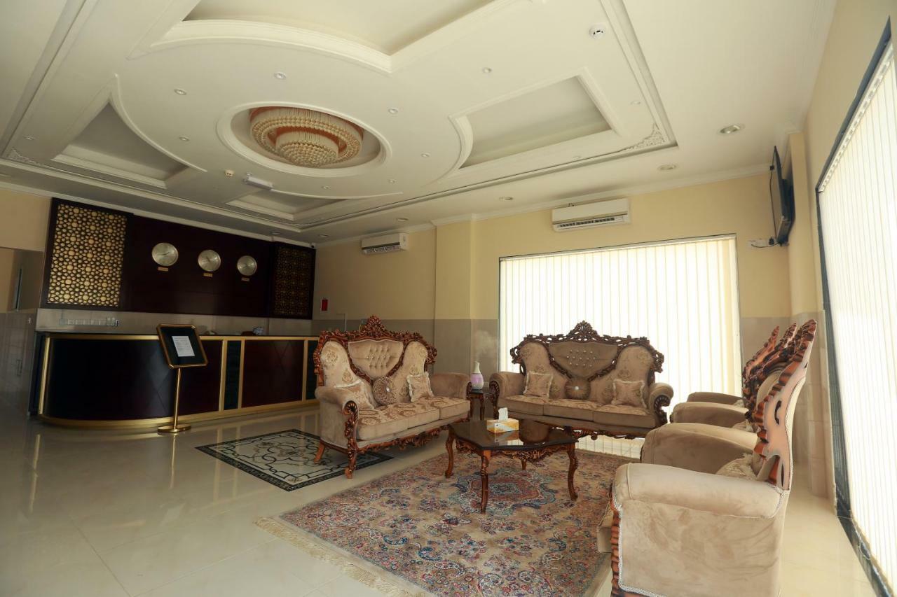 مسقط Al Dhiyafa Palace Hotel Apartments قصر الضيافة للشقق الفندقية المظهر الخارجي الصورة